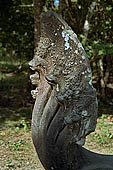 Angkor - Beng Mealea, naga balustrade